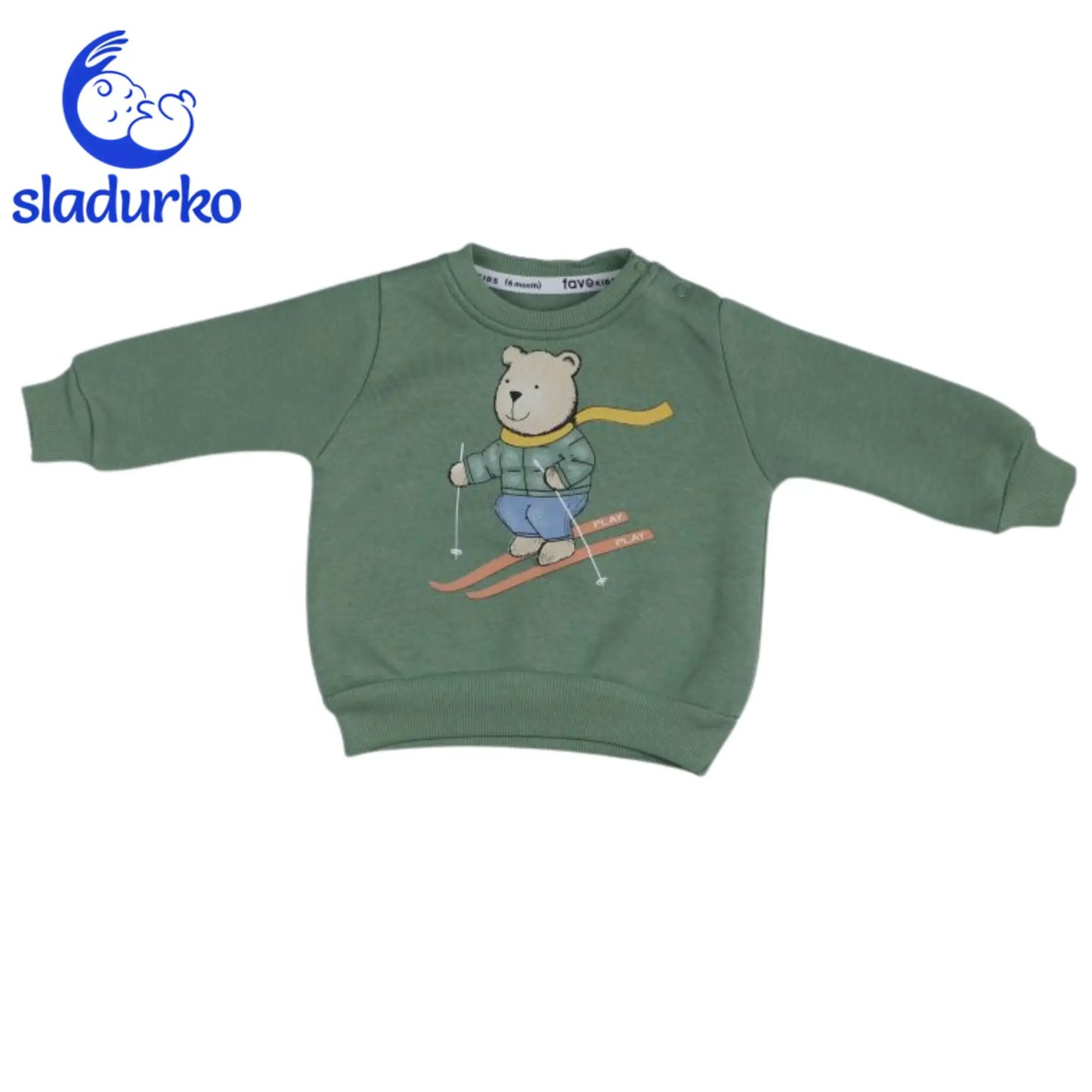 Комплект две части ватиран за момче с апликация мече на ски