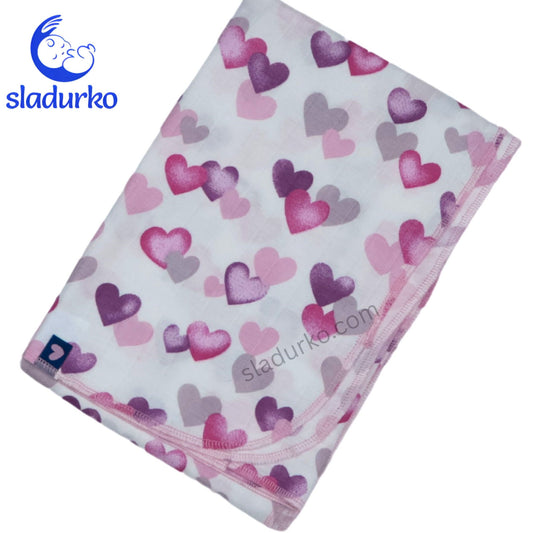 Лятна муселинова пелена  80 х 90 см. с принт сърца