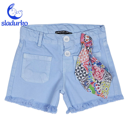 Светлосини Дънкови къси панталонки с Цветна Панделка – Идеални за Летни Приключения!