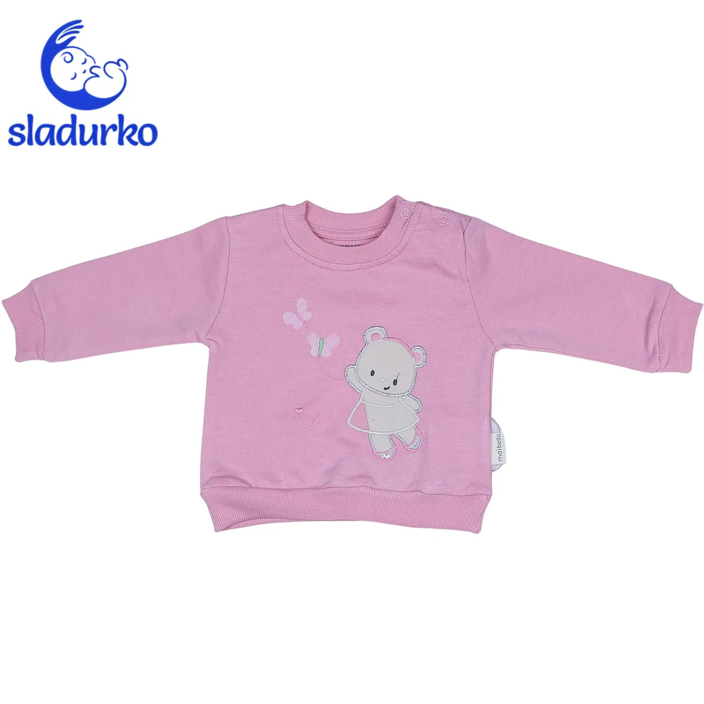 Розова блузка с мече и зелени панталони