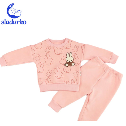 Ватиран комплект за момиче със зайче