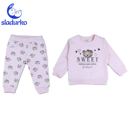 Блузка и панталонки за момиче в нежно розово с принт на сладко мече