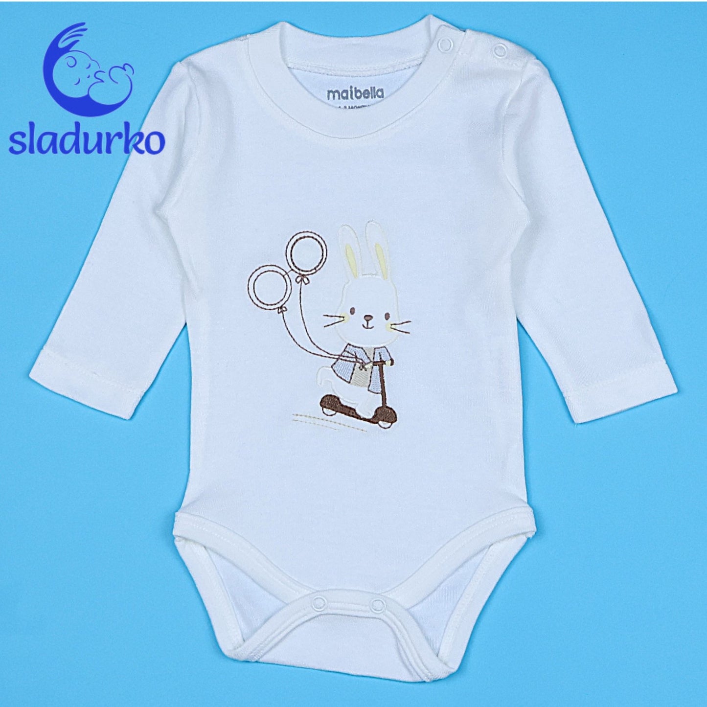 Комплект от три части за момче - суитчер с тик так копчета , боди и панталонки