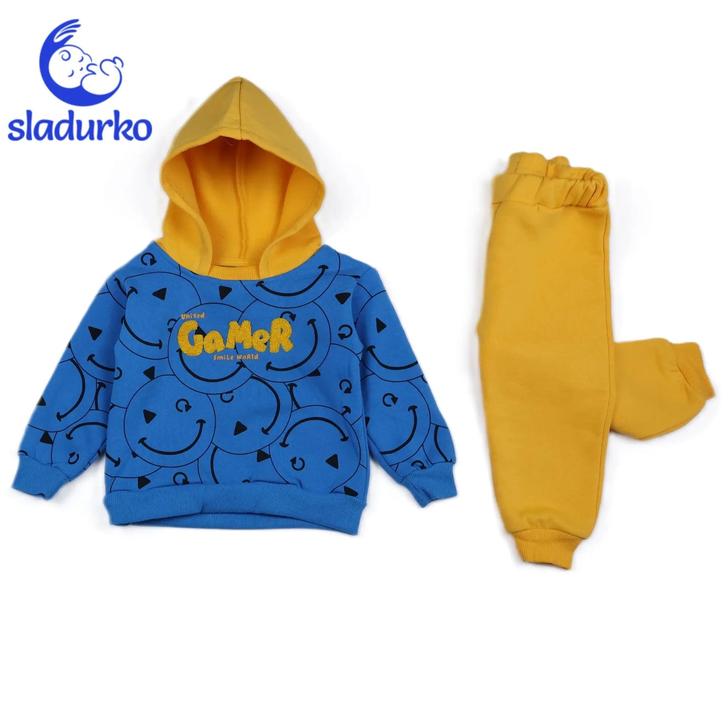 Блуза с качулка и панталонки за момче