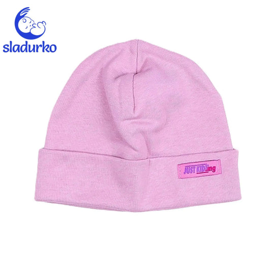 Шапка за момиче