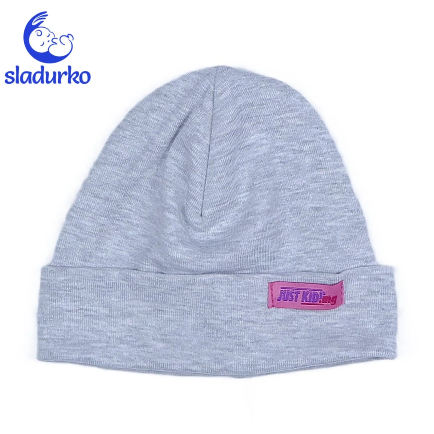 Шапка за момиче