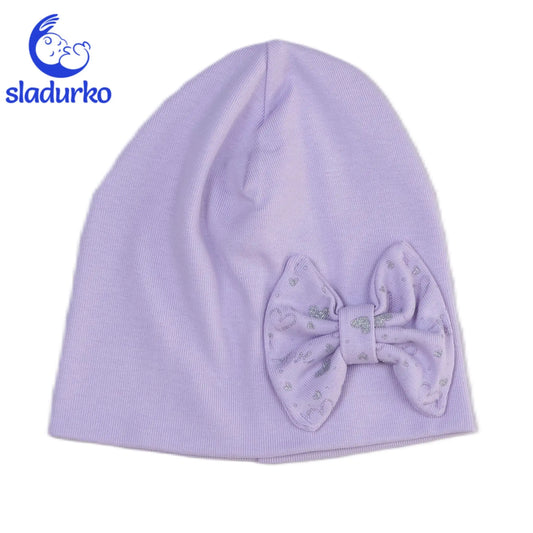 Шапка за момиче с панделка