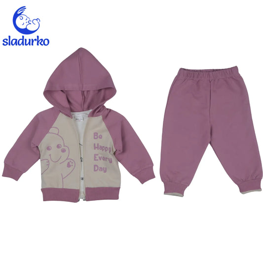 Суичер с качулка , блузка и панталонки за момиче