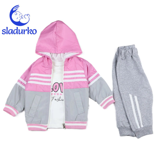 Спортен комплект за момиче