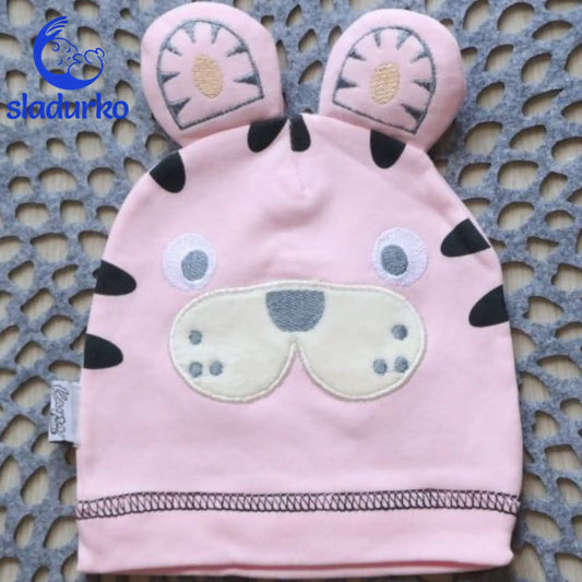 Шапка за момиче с уши